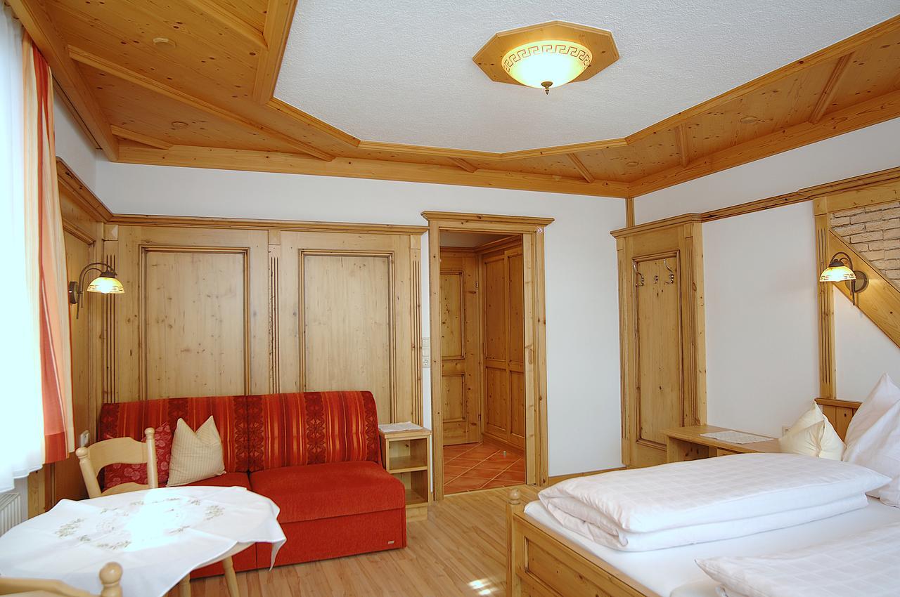 Pension & Appartements Anny Maria Alm am Steinernen Meer Eksteriør billede